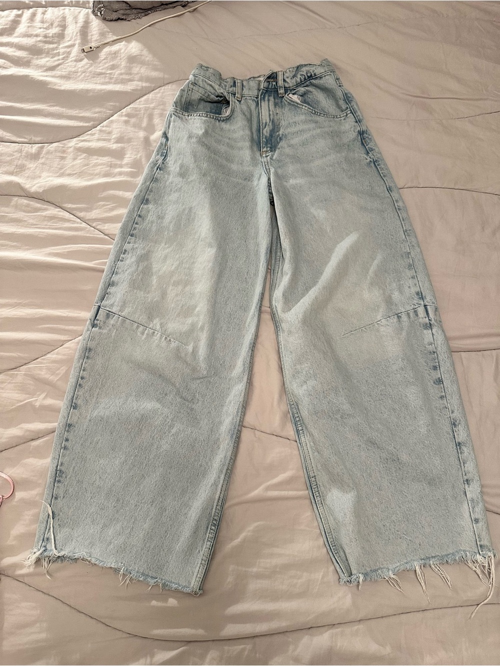 Light Wash Wide-Leg Women’s Jeans Zara barrel